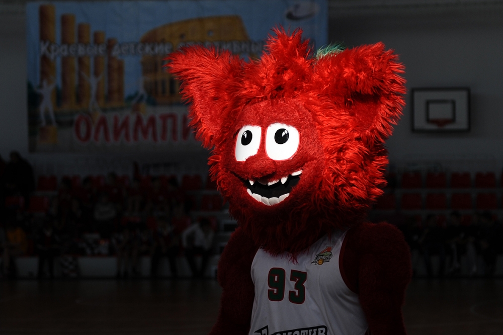 Автор Сергей Трунов