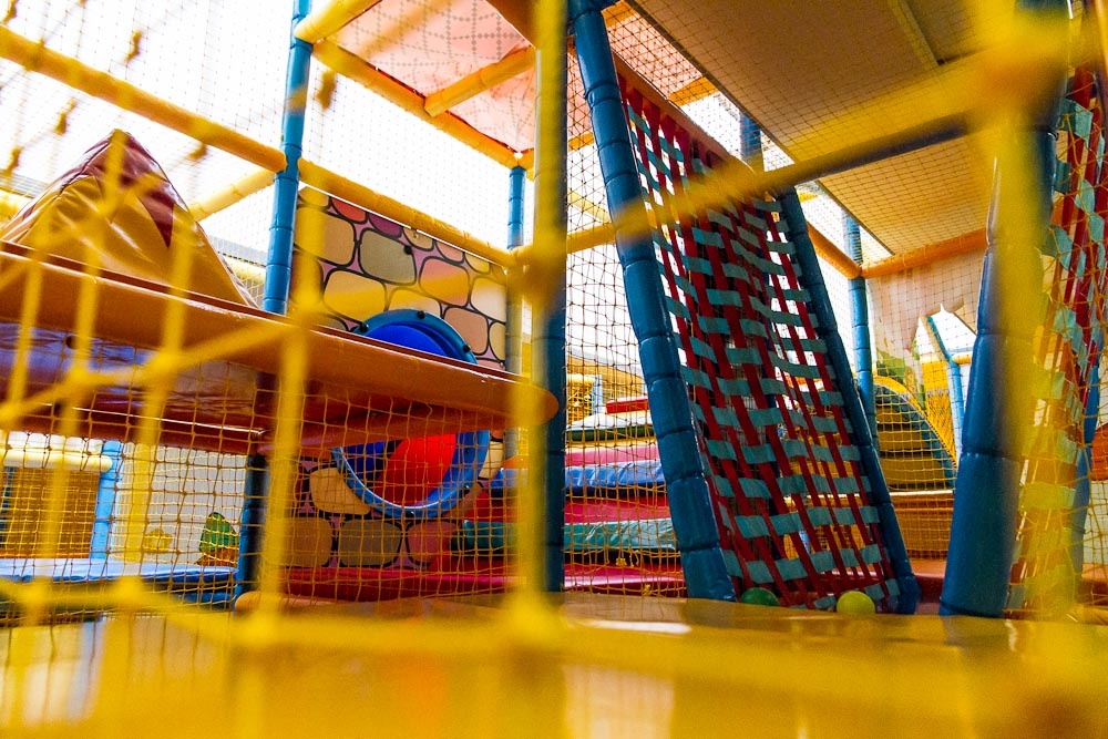 Крытые детские площадки Краснодара: места, цены, условия