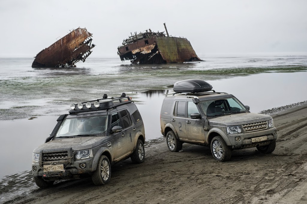 Подготовка к экспедиции. Land Rover Discovery экспедиционный. Land Rover Discovery 3 Экспедиция. Land Rover Discovery Сахалин. Ленд Ровер Дискавери для экспедиций.